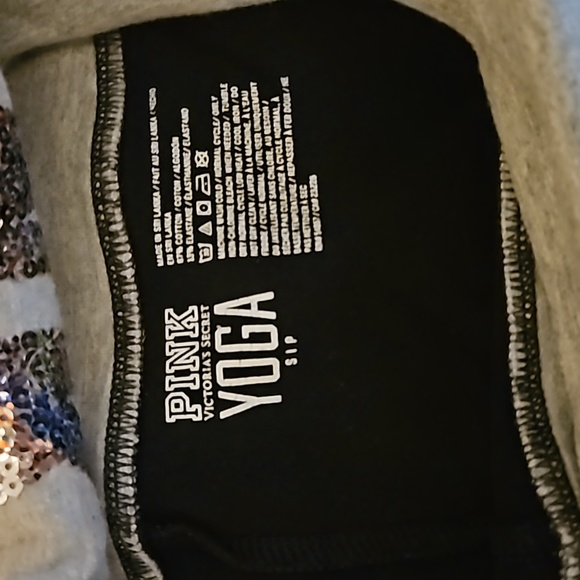 Pink yoga capris - Picture 2 of 2